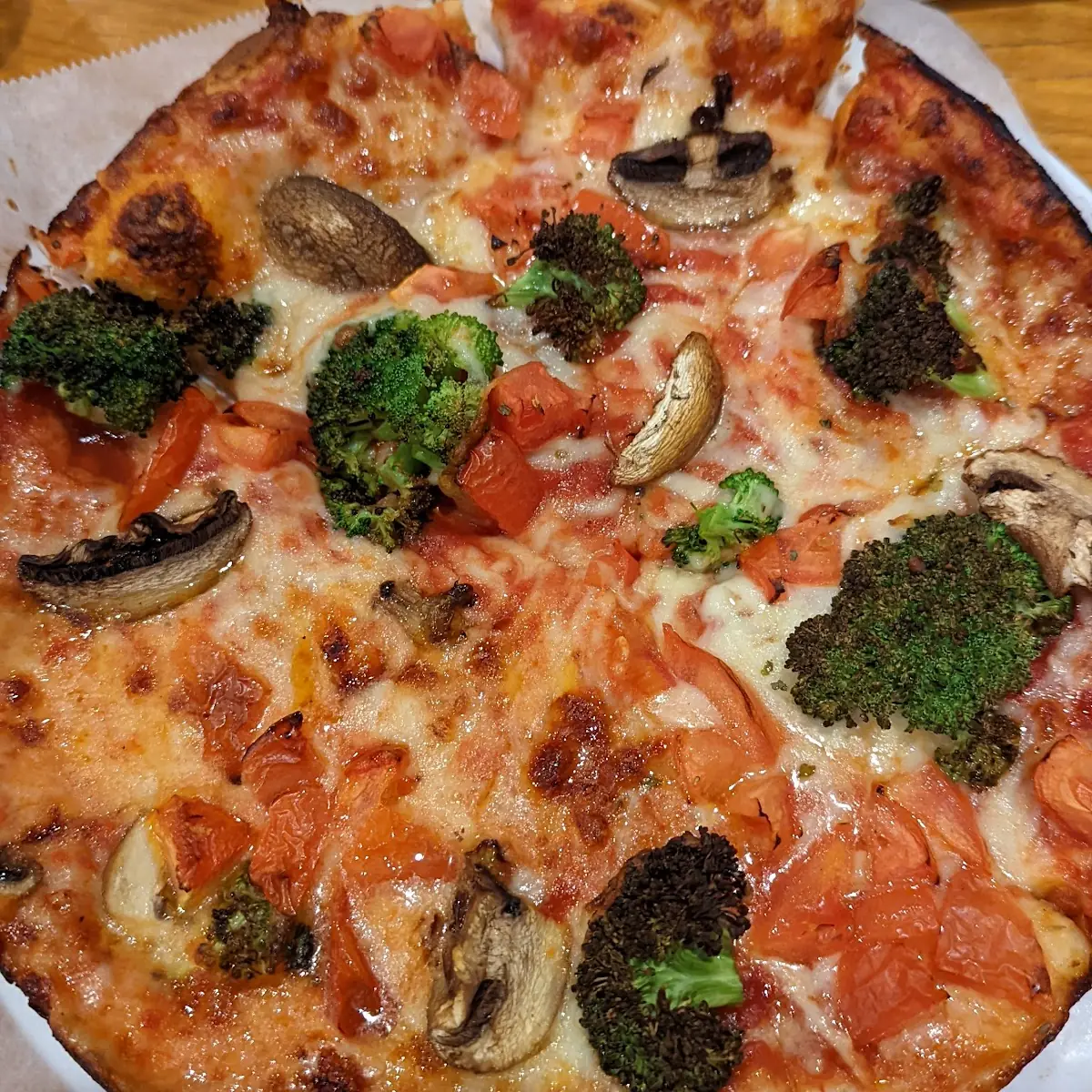 Fresh Veggie Pizza