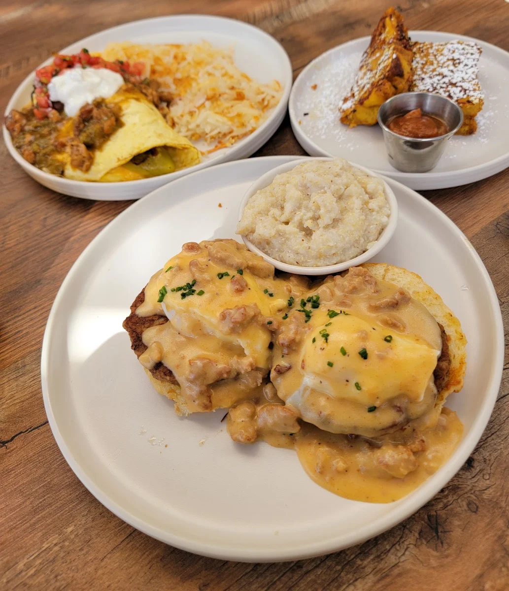Biscuits & Gravy