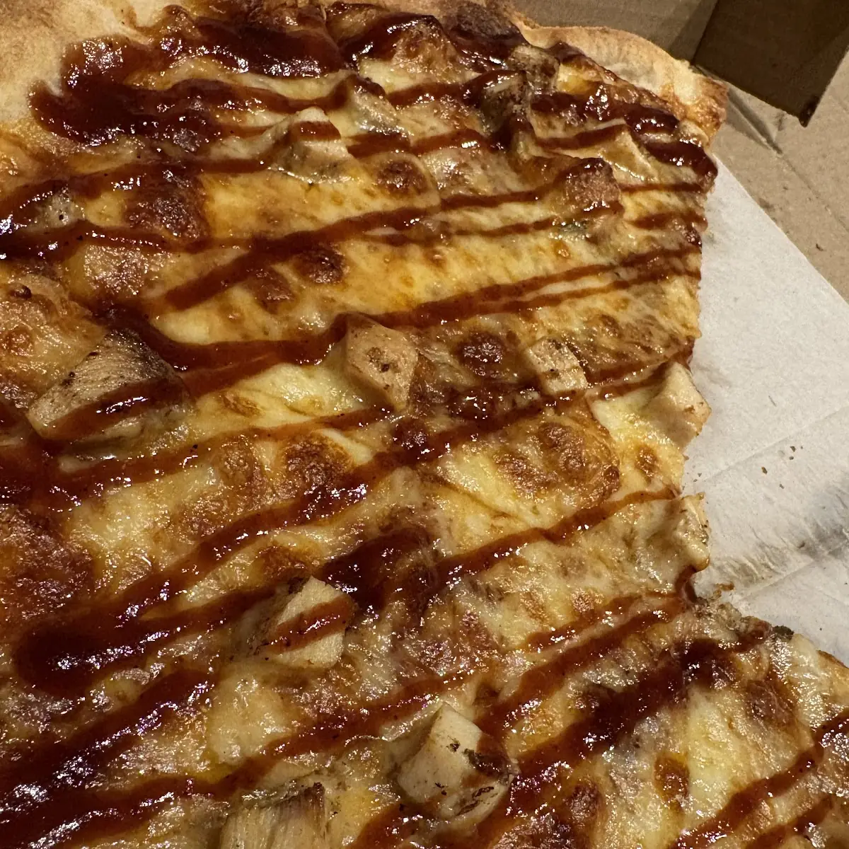BBQ Chicken Pizza Large