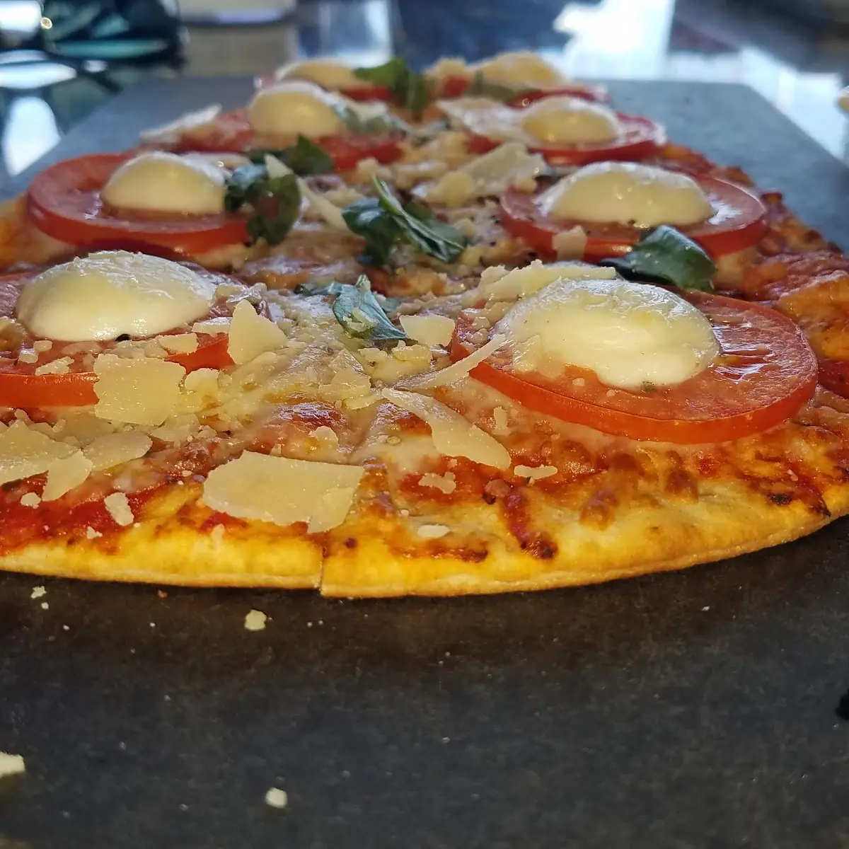 Margherita Flatbread Pizza