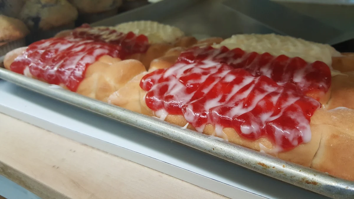 Strawberry Cream Cheese Logs