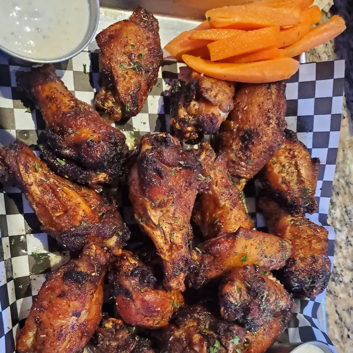 Chicken Wings with Ranch Dressing