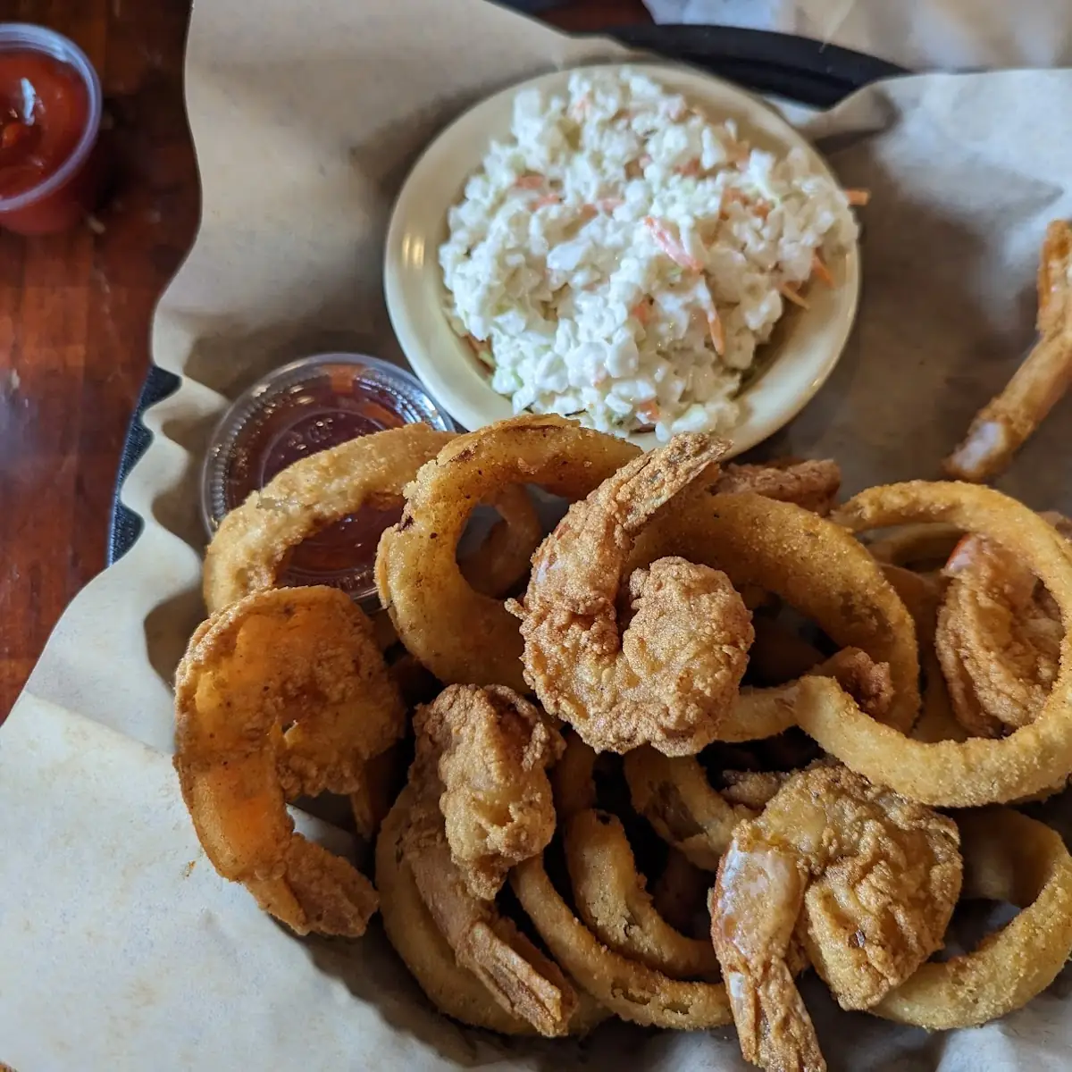 Fried Shrimp with Coleslaw Sides
