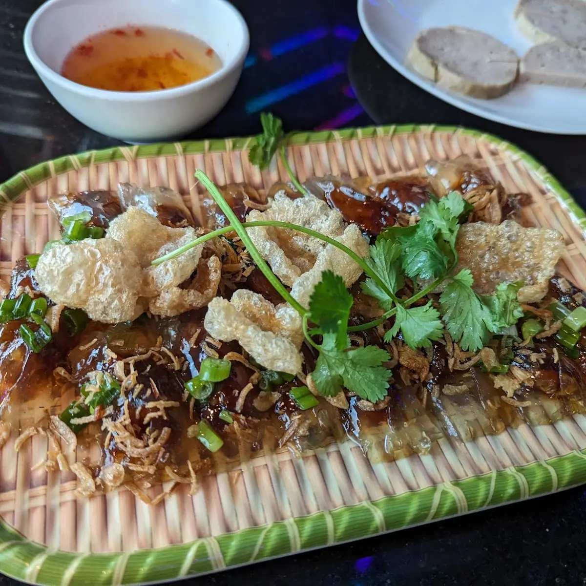 BH6 Banh Loc La Lot San