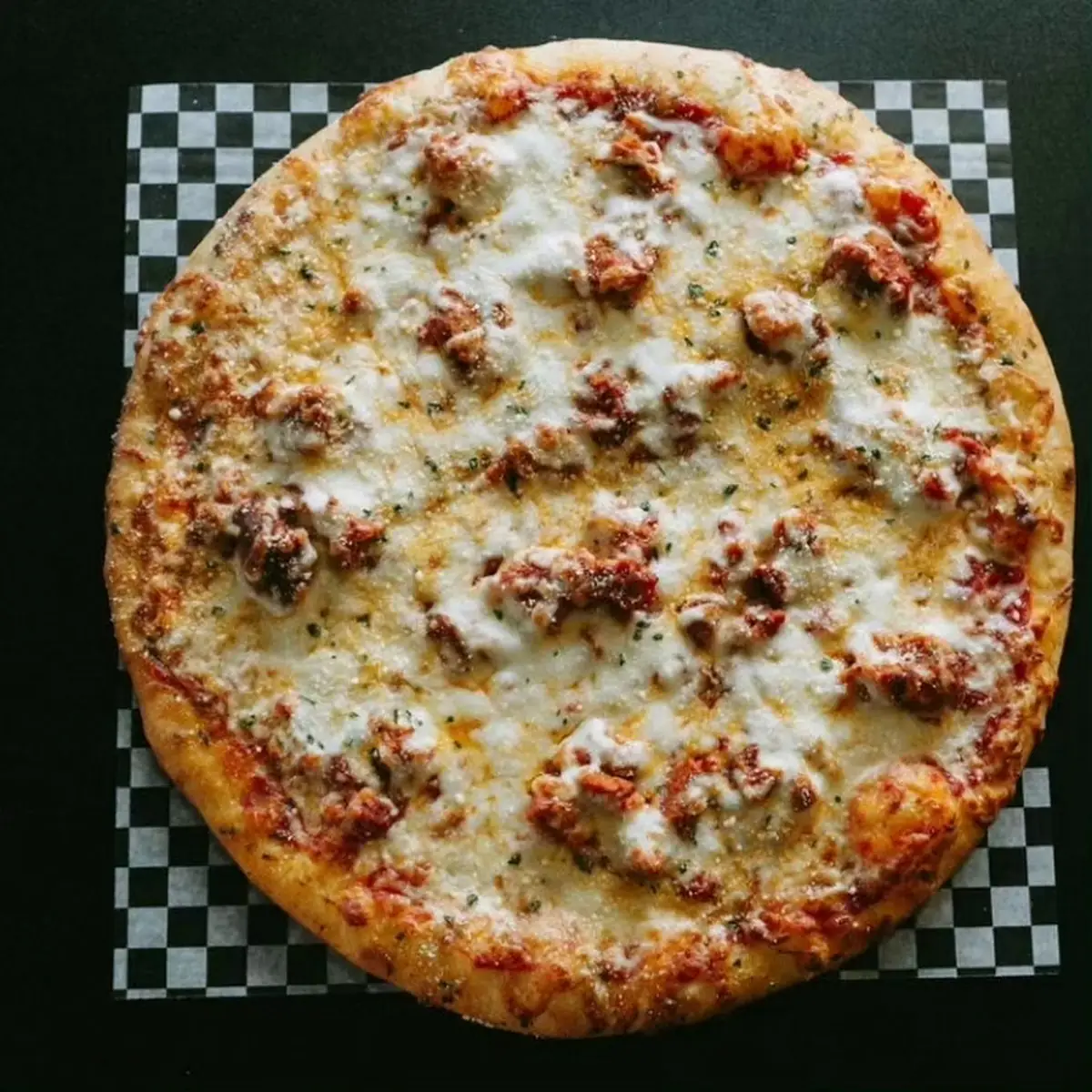 Highlights, Uncle Gino's Pizzeria