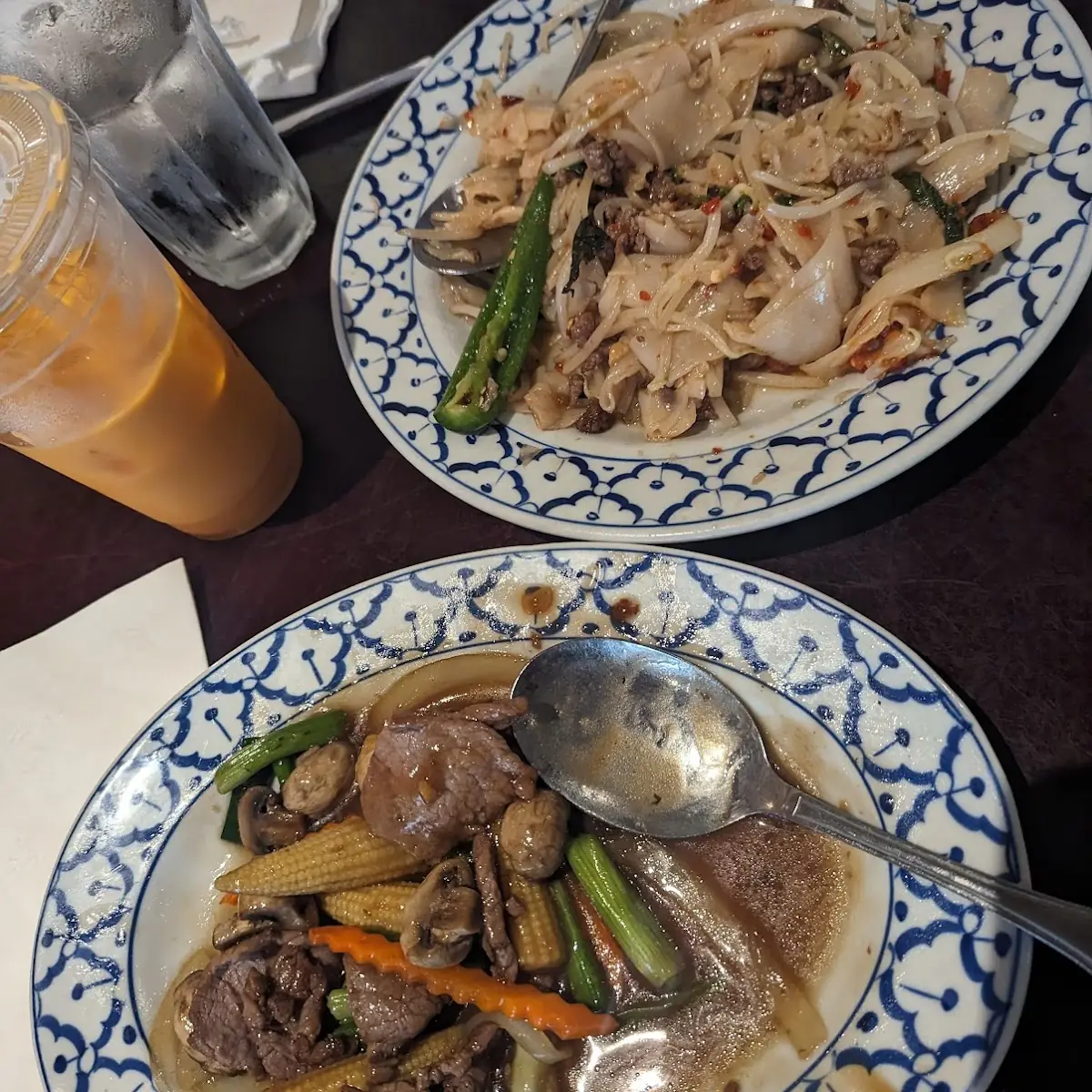 Drunken Noodles and Baby Corn with Beef