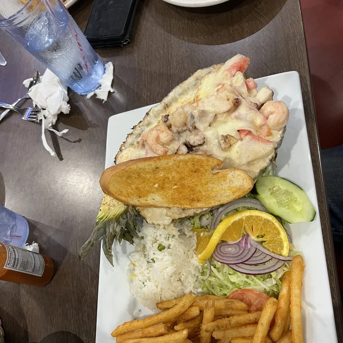 Piña Rellena