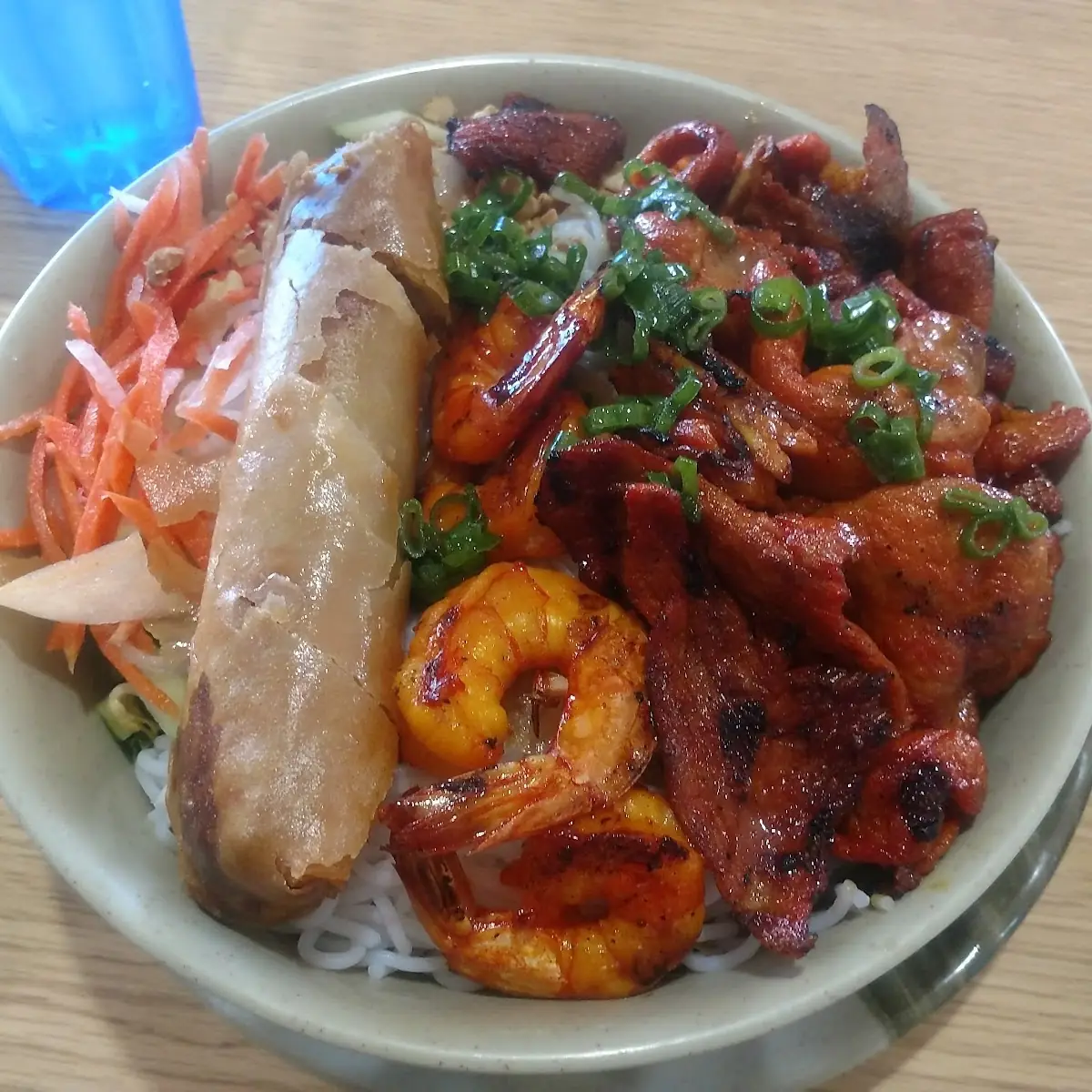 Egg Roll Pork Shrimp w Vermicelli