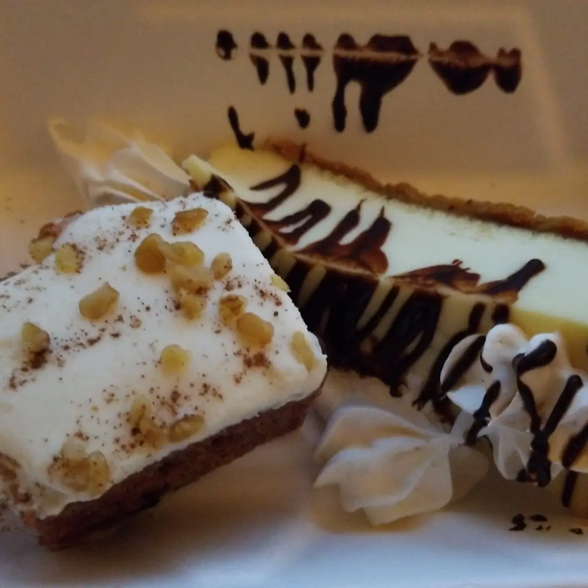 Cheesecake and Carrot Cake