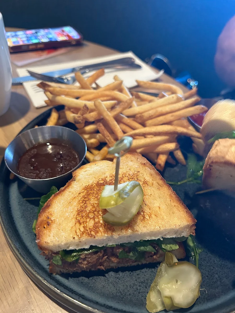 Nashville Crispy Chicken Sandwich
