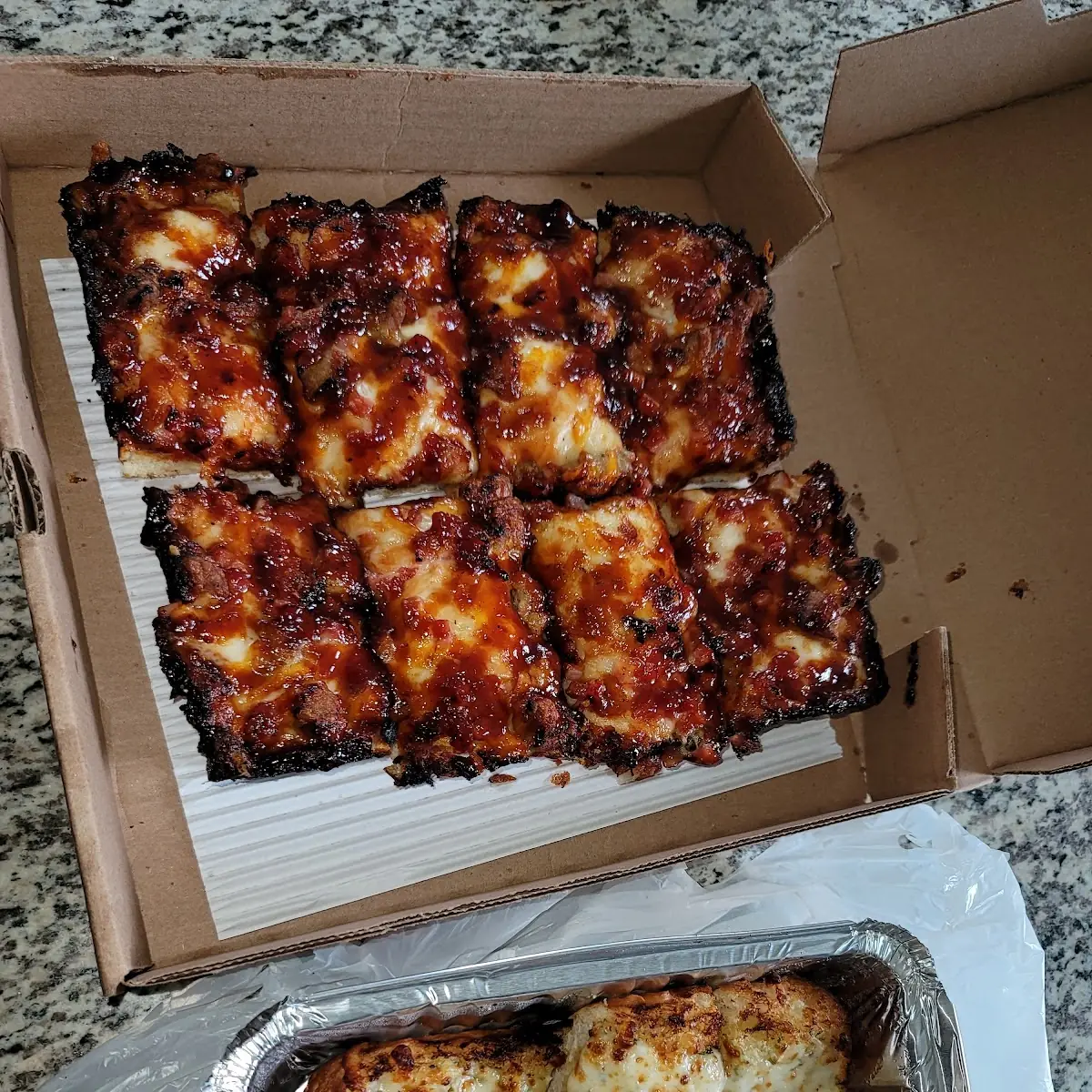 Big Daddy BBQ Pizza