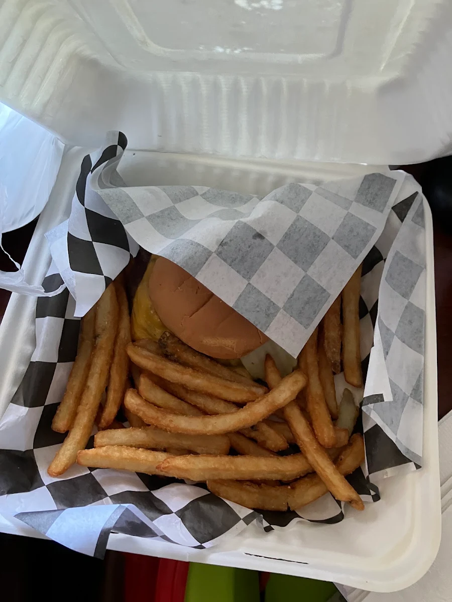 Kids Cheeseburger with Fries