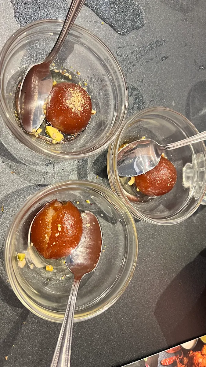 Gulab Jamun (2pcs)