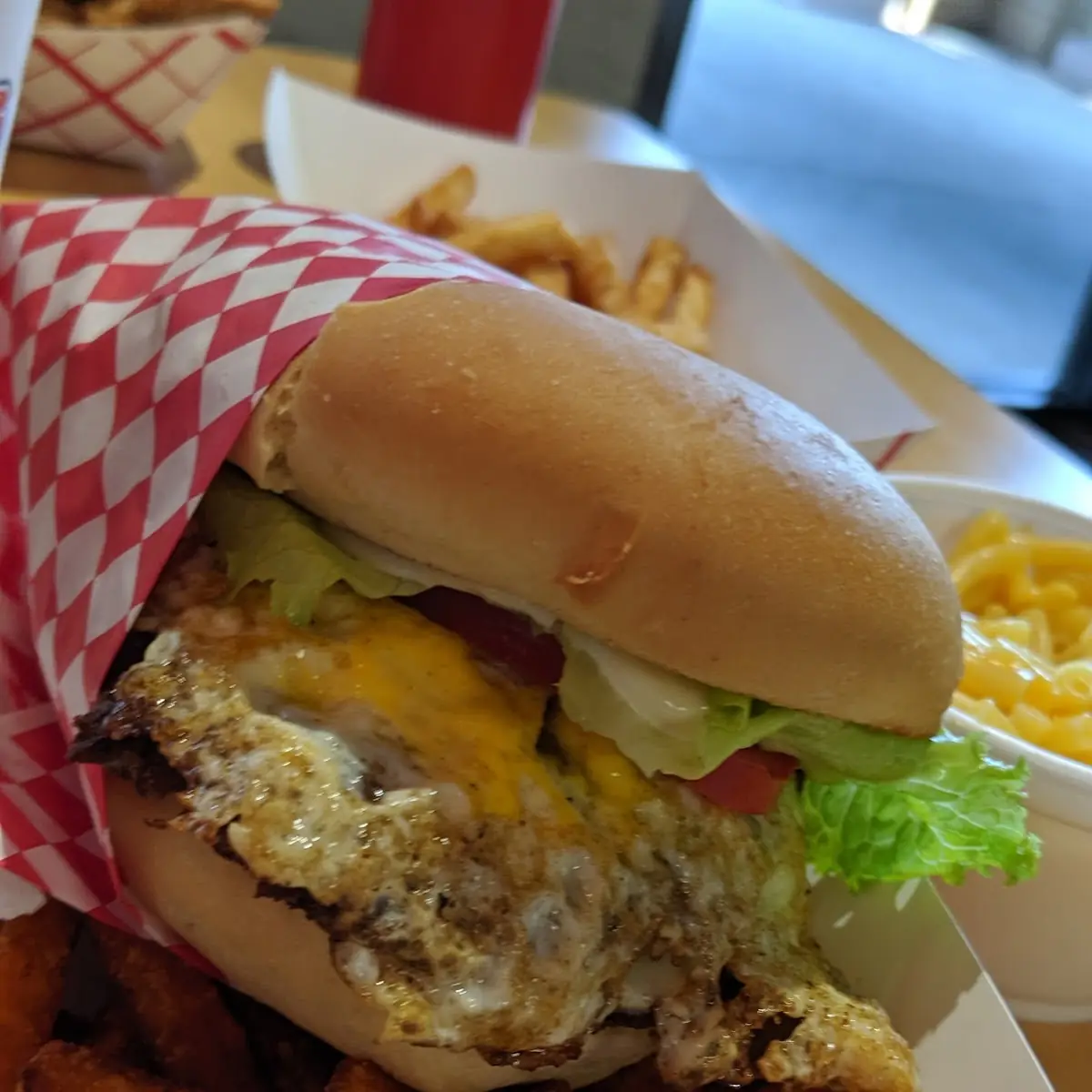 Burger with Sweet Potatoes