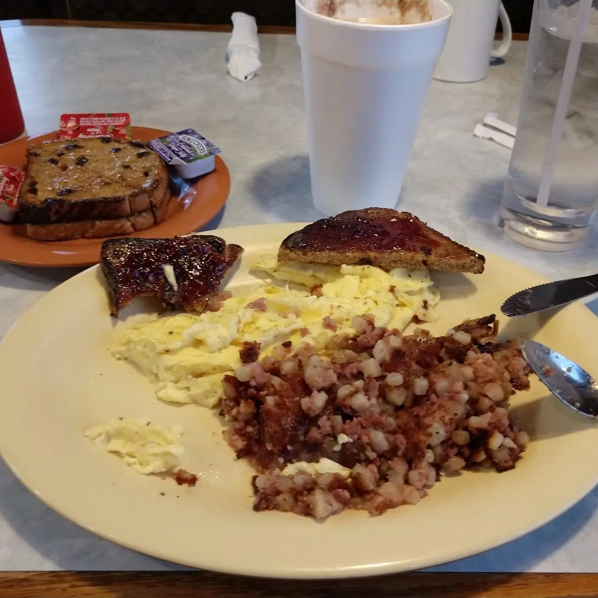 Corned Beef Hash Eggs and Toast