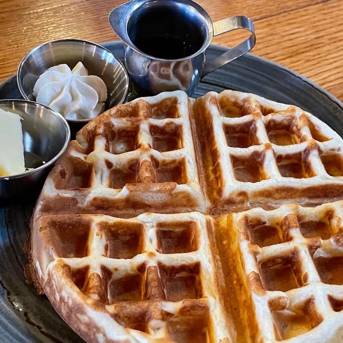 Fried Chicken & Waffle