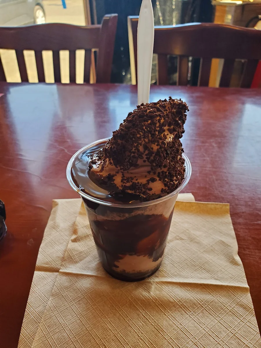 Hot Fudge Sundae