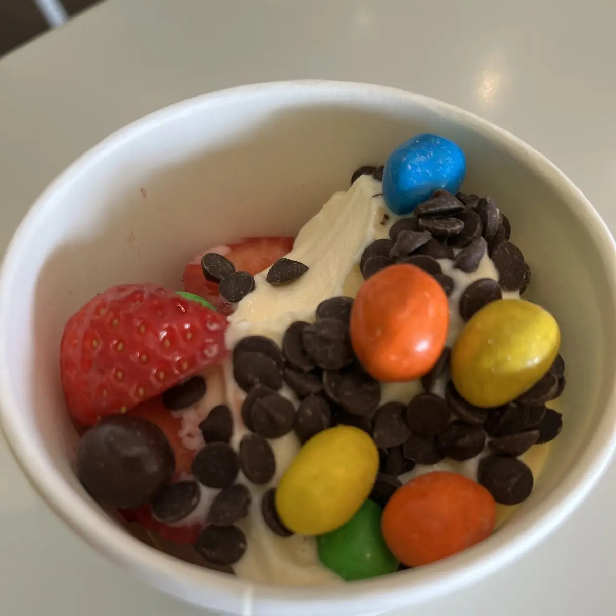 Classic Vanilla Ice Cream with Toppings