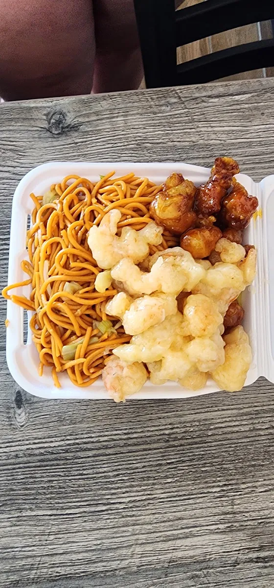 Walnut Shrimp and Orange Chicken Combo