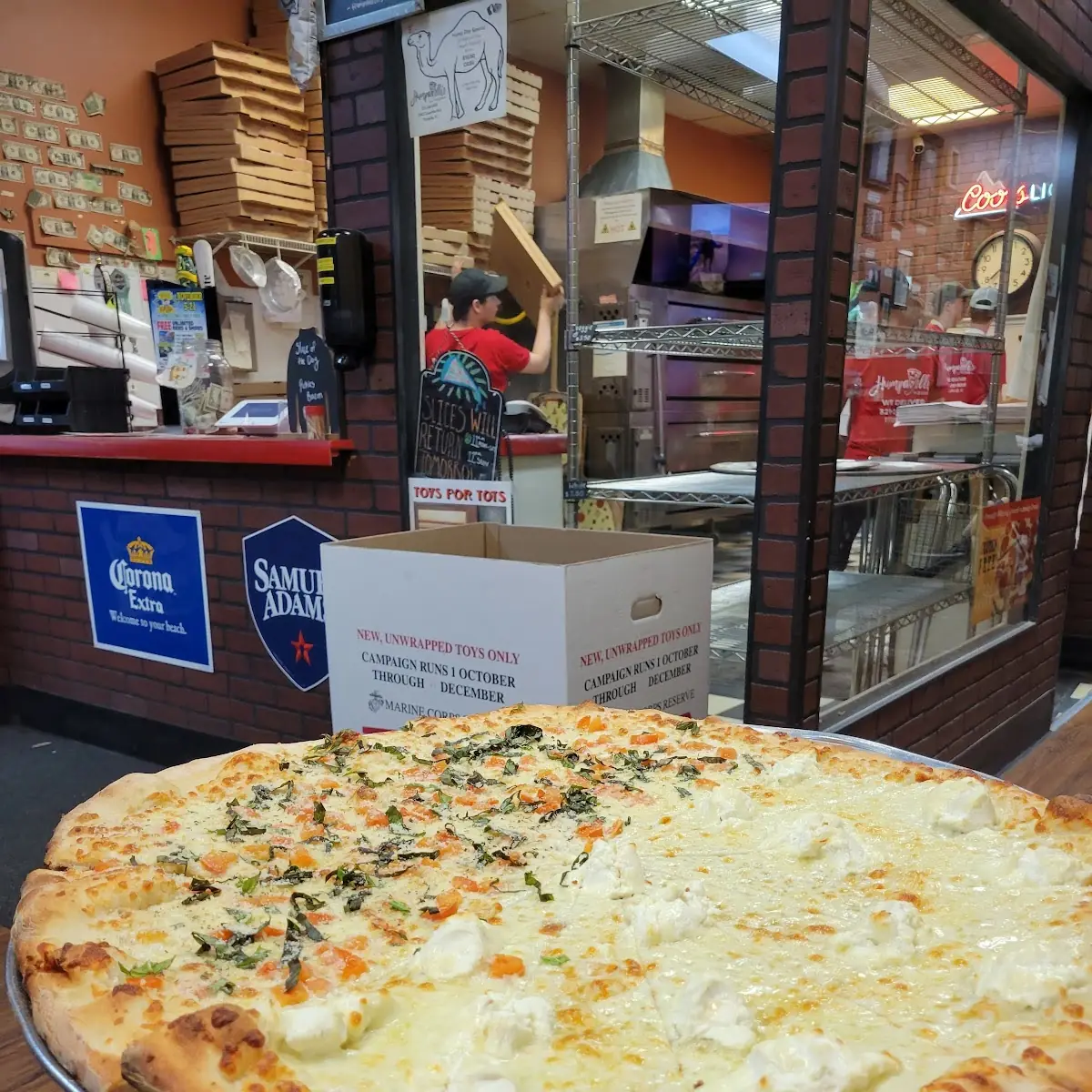 1 2 White 1 2 Tomato Basil Pizza