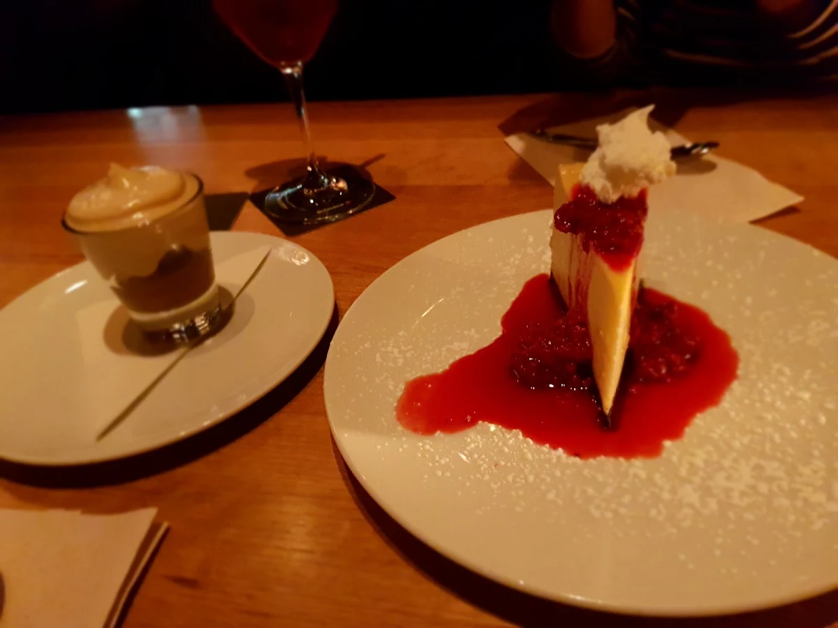 NEW YORK CHEESECAKE