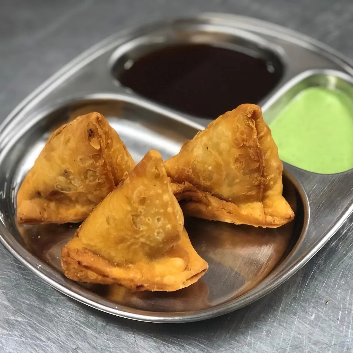 Two Samosa Pav
