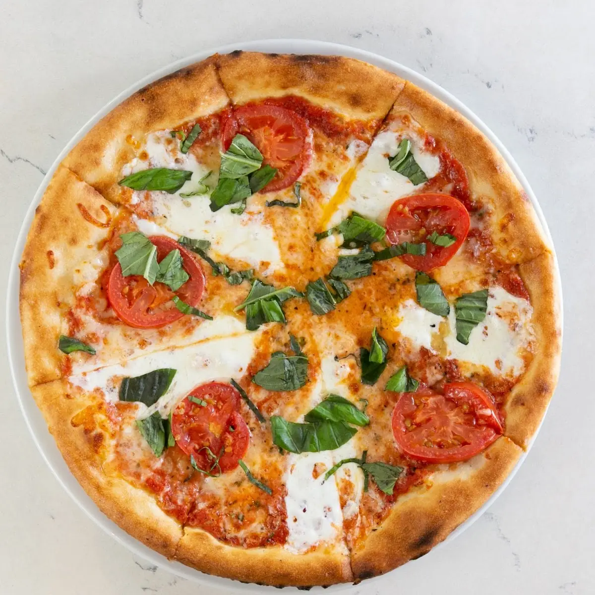 Fresh Margherita Pizza