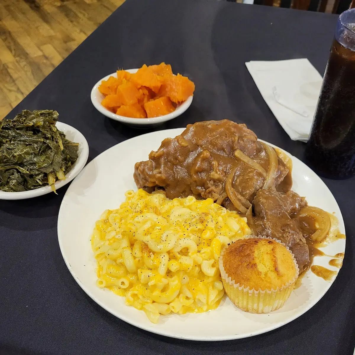 Mac & Cheese Smothered Chicken Collard Greens Yams