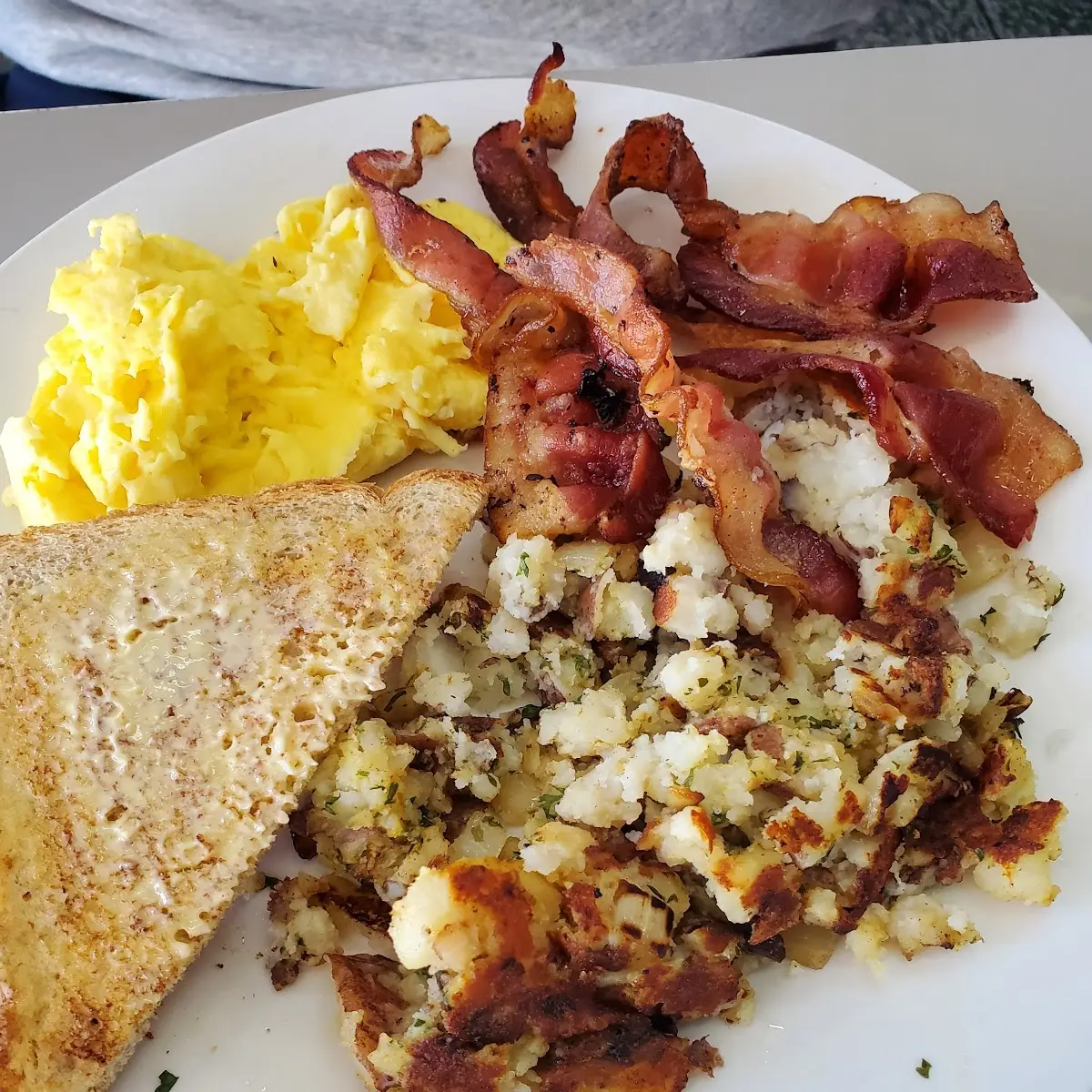 Scrambled Eggs Bacon Homefries