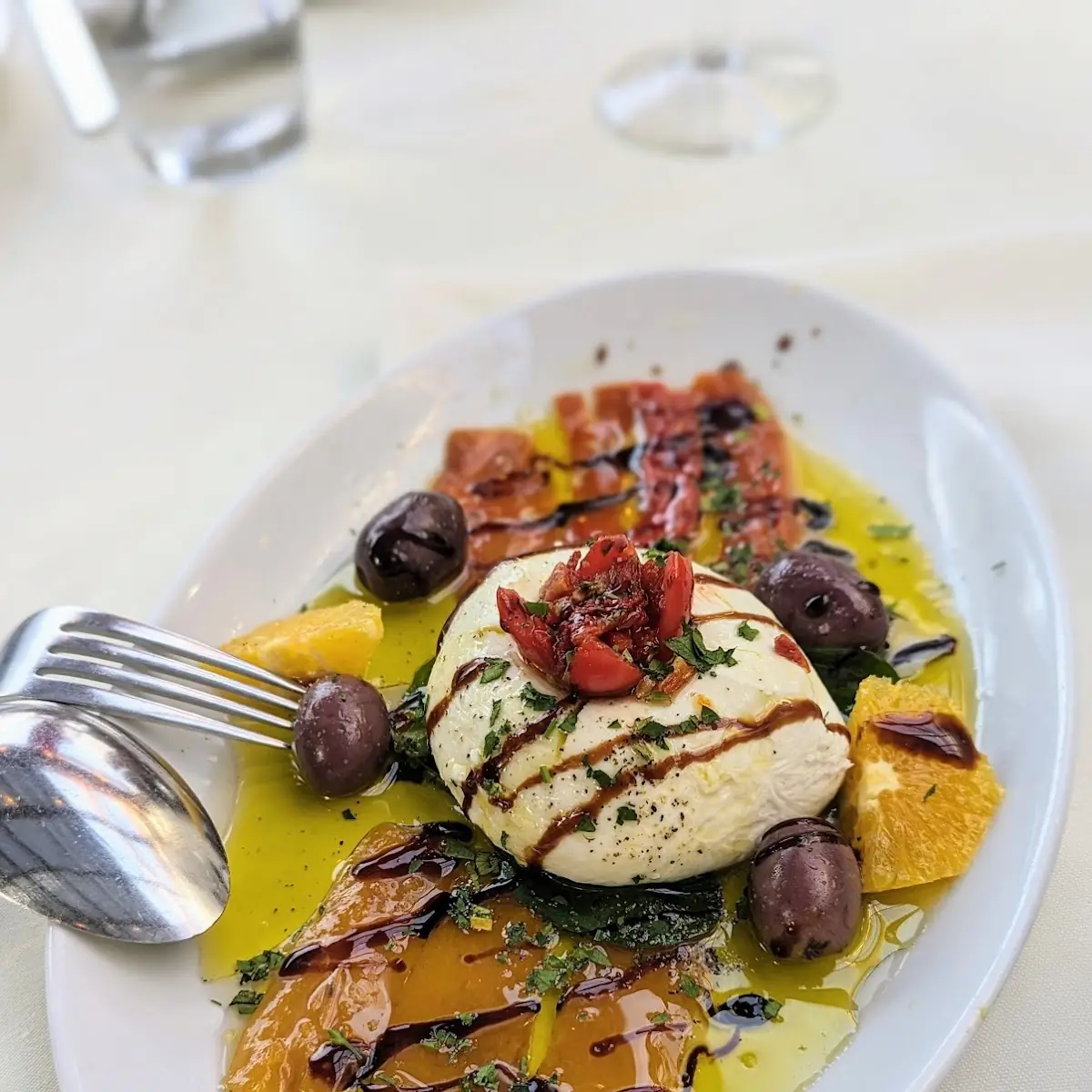 Burrata Caprese