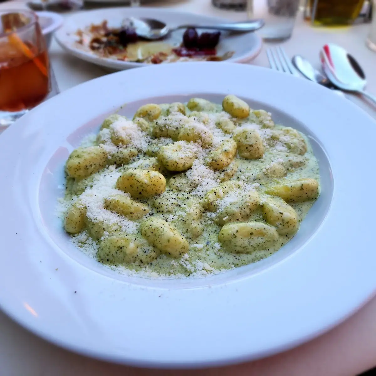 Gnocchi Pesto