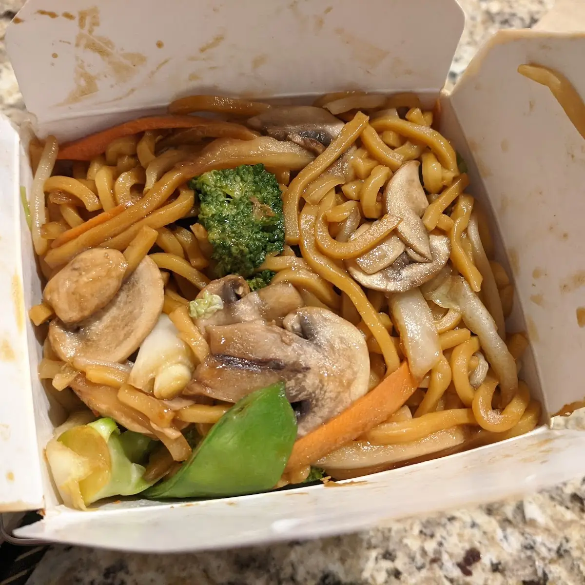 Vegetable Lo Mein