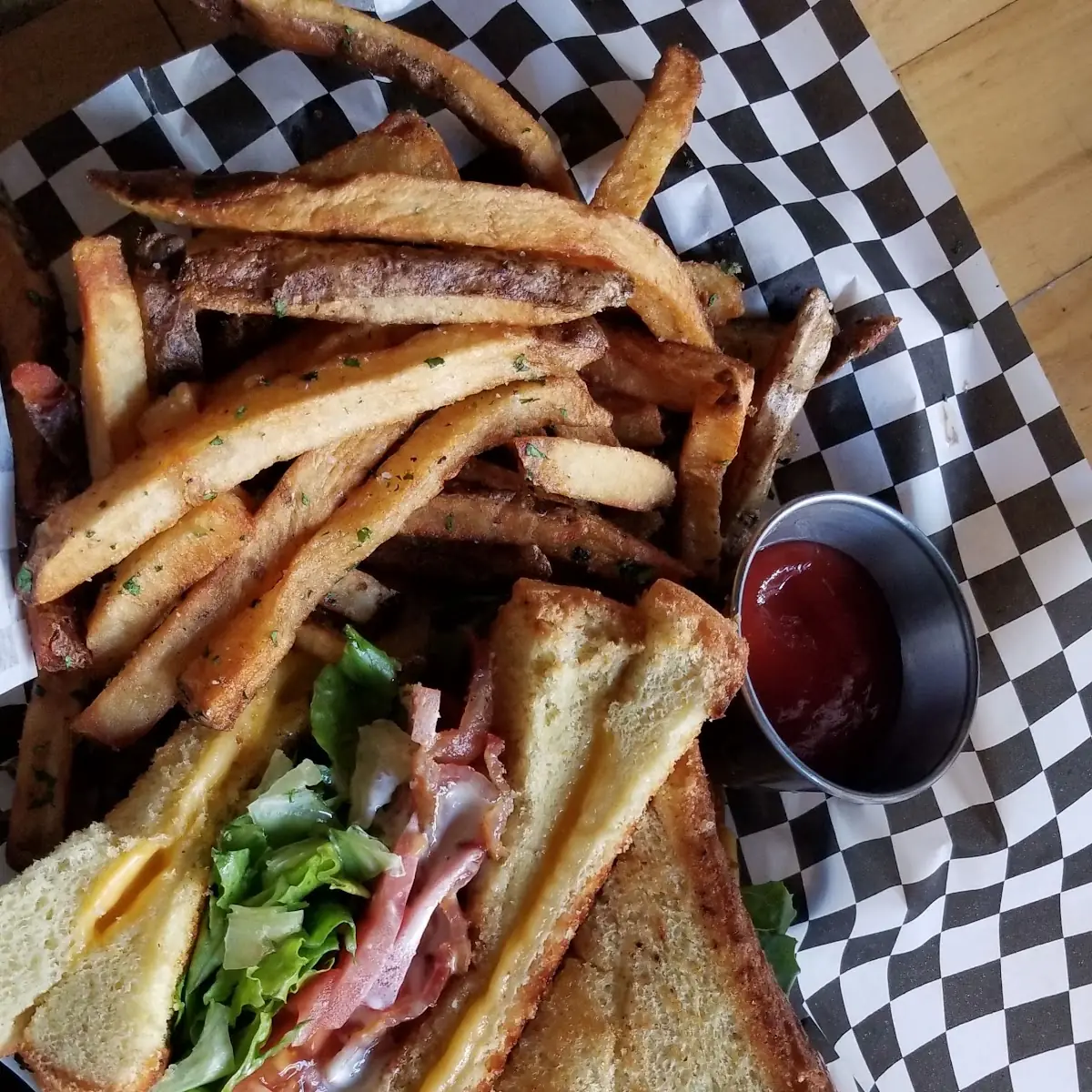 The blt Grilled Cheese Extreme