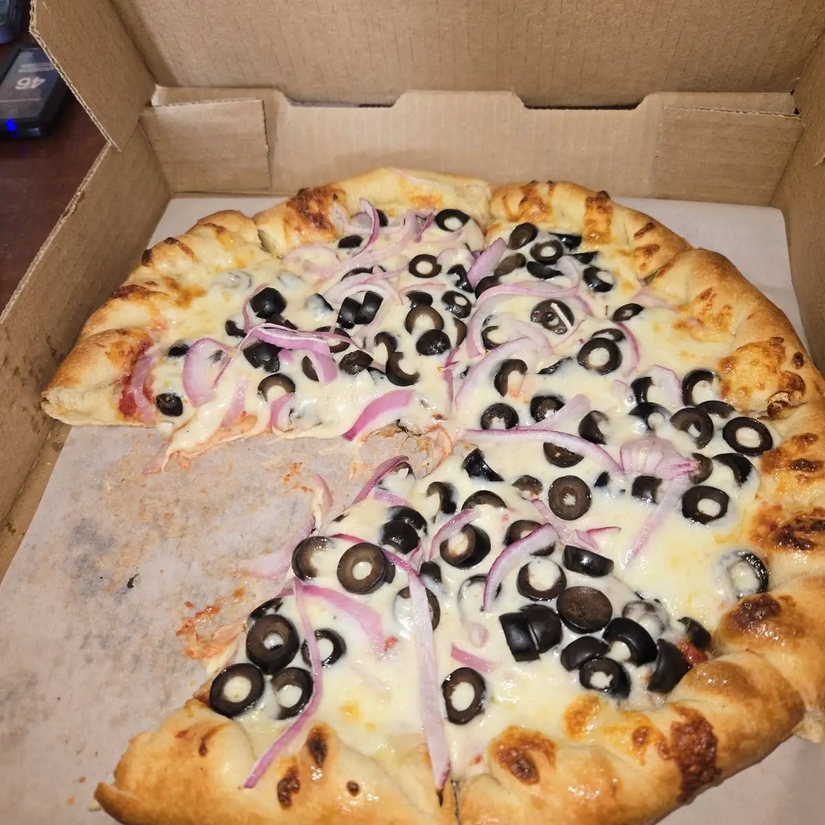 Cheese Pizza with Onions and Black Olives
