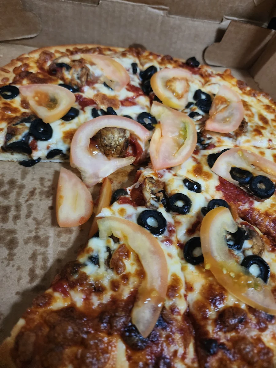 Veggie Pizza, Shawarma & pizza zone