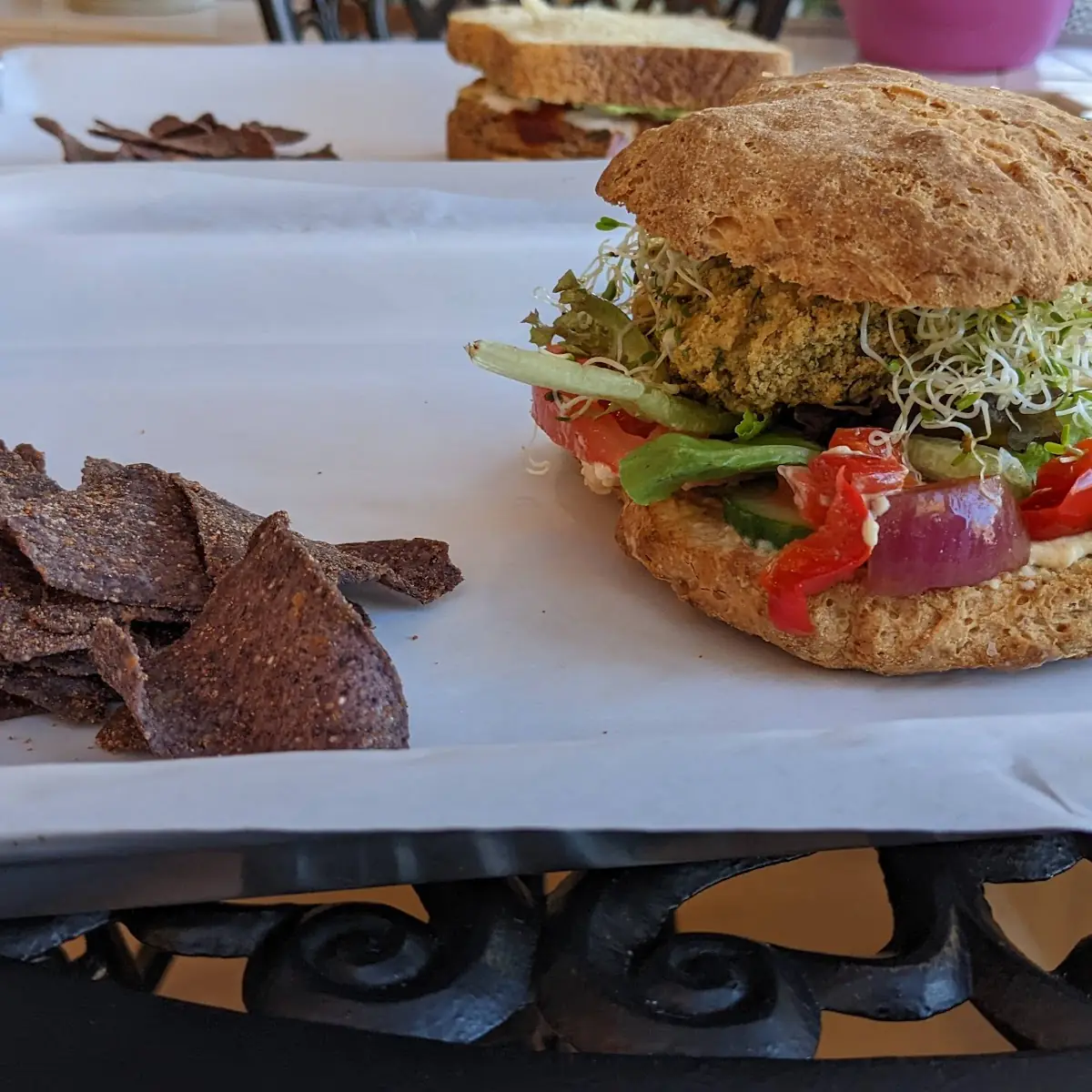 Falafel Burger
