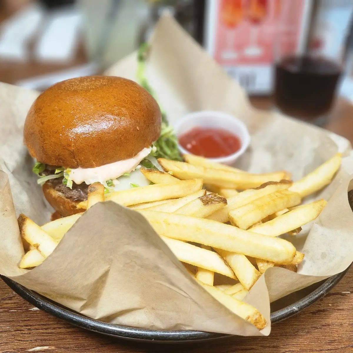 Ford's Pub Burger