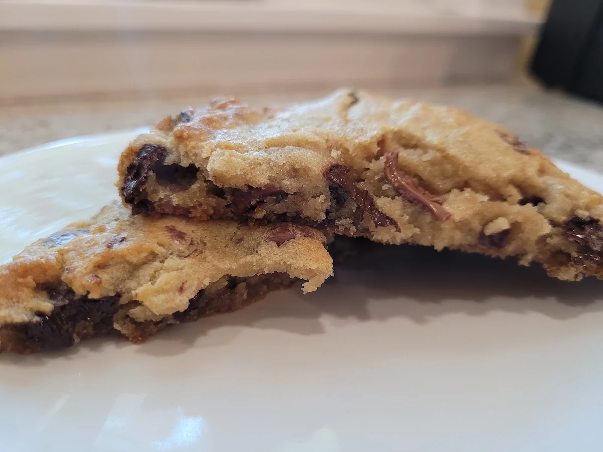 Chocolate Chip Cookie
