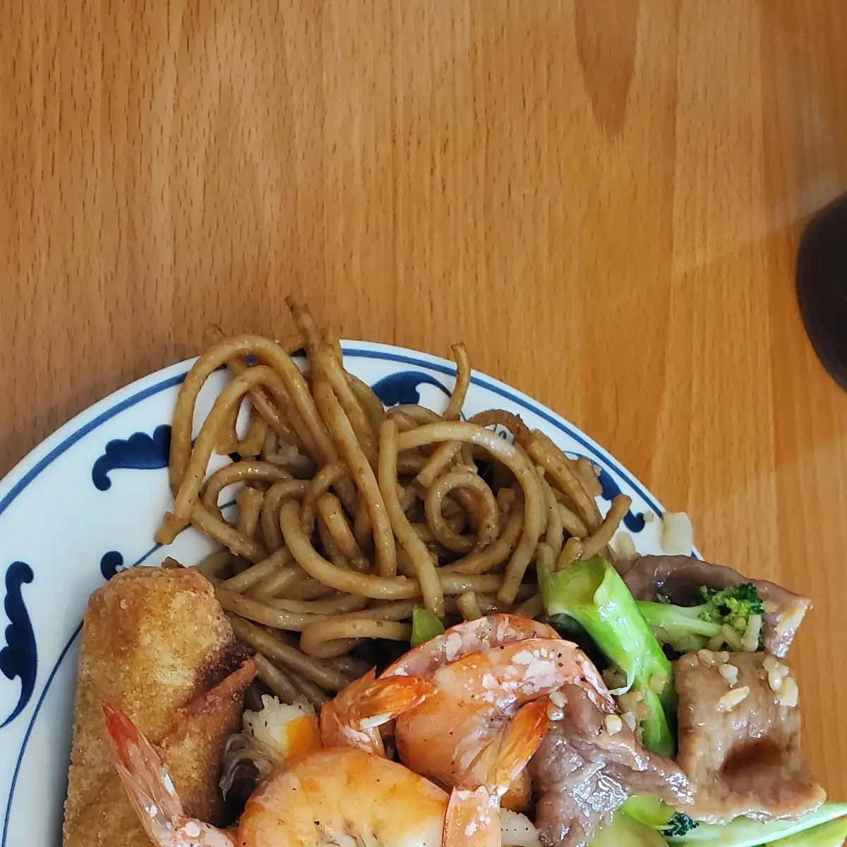 Shrimp Rice Noodles Egg Roll