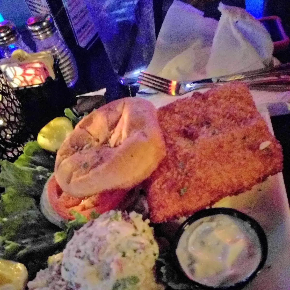 Mahi Sandwich