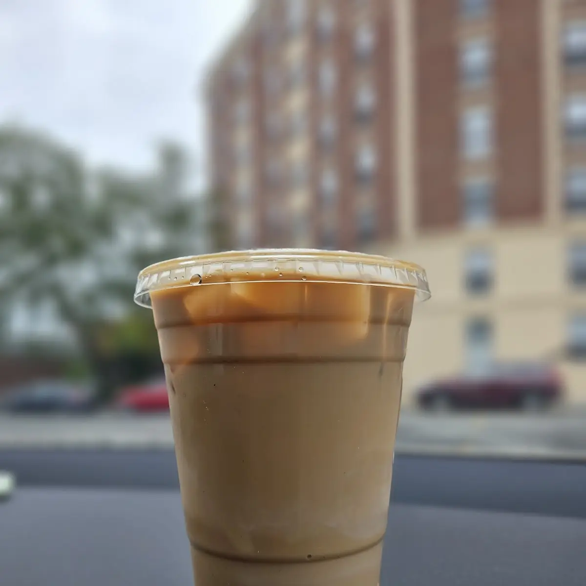 Iced Vanilla Latte