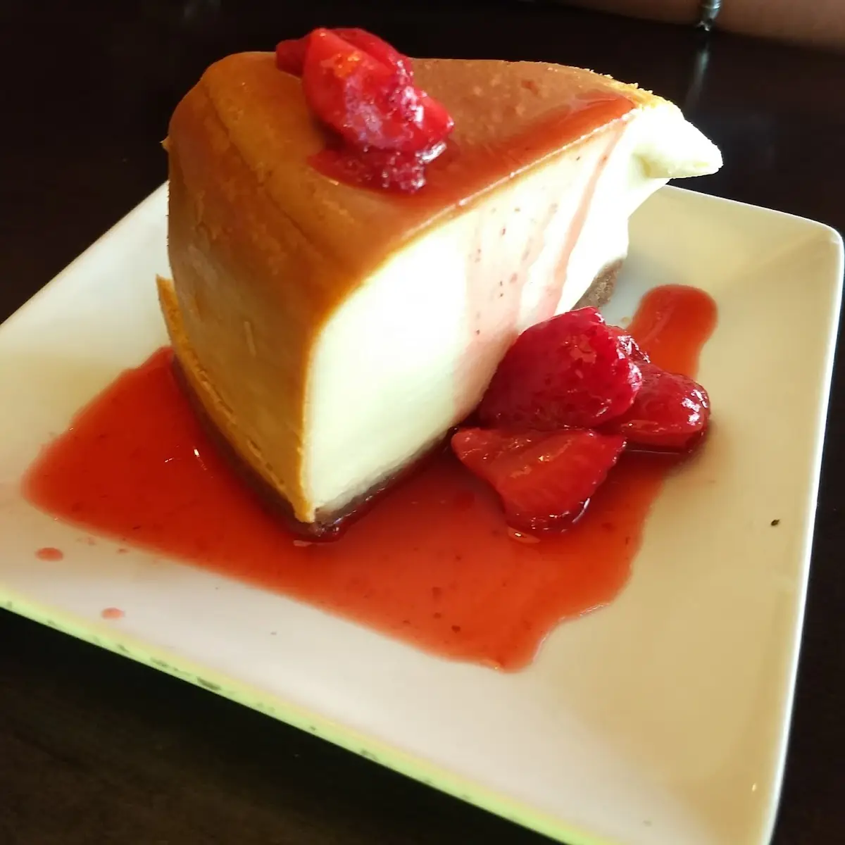 Cheese Cake with Strawberry Topping