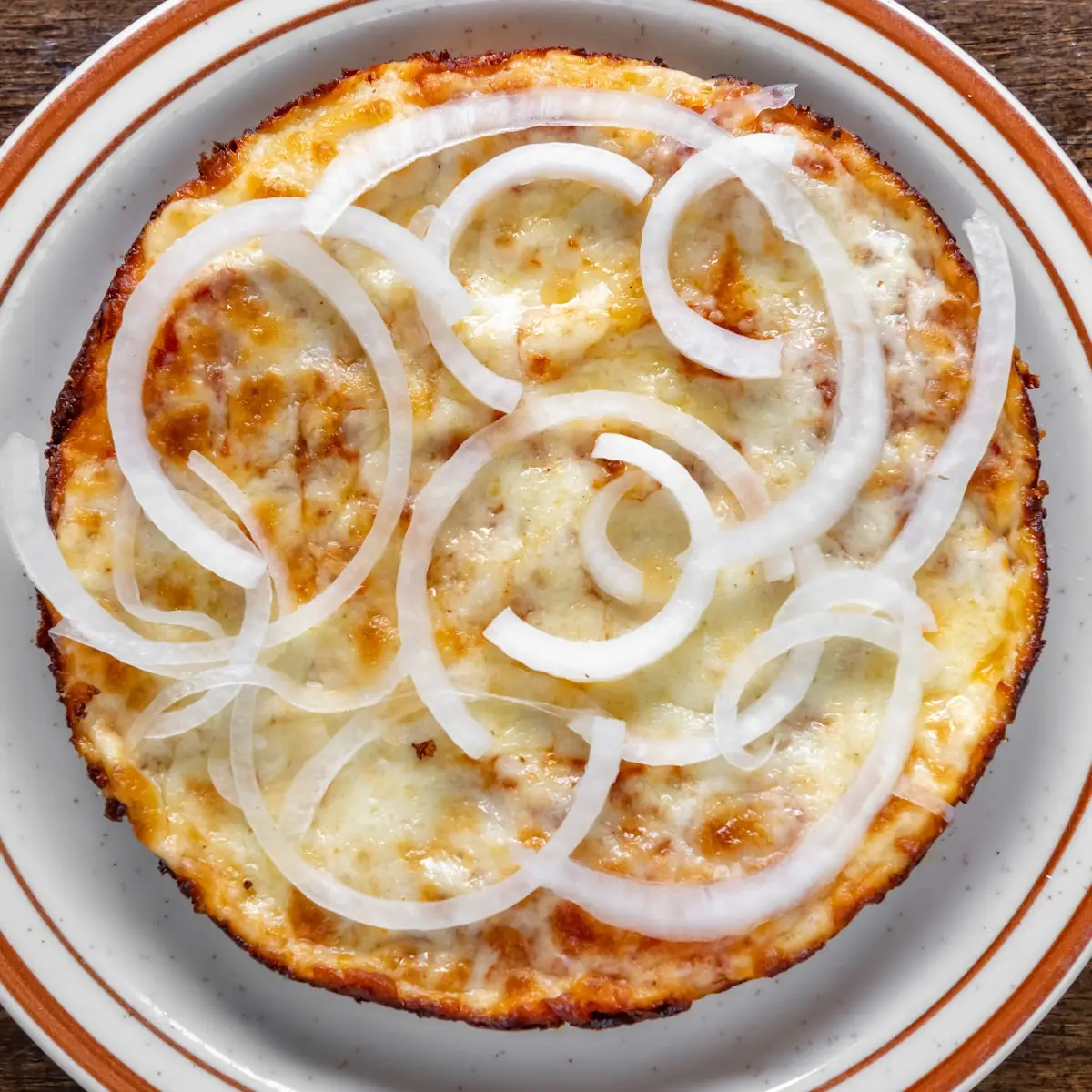Pizza De Cebolla Onion Pizza