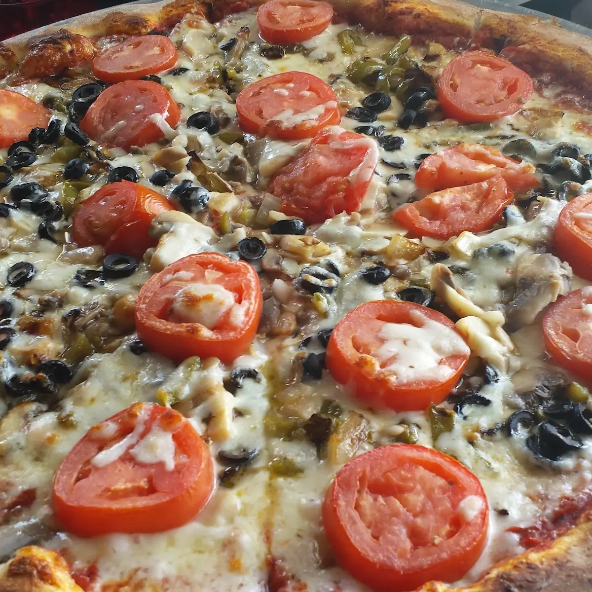 California Veggie Pizza