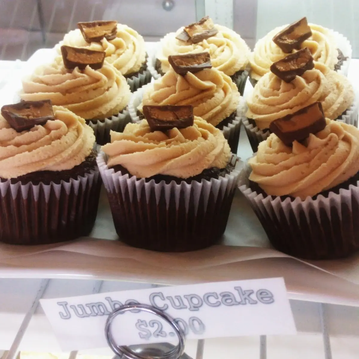 Peanut Butter Chocolate Cupcakes