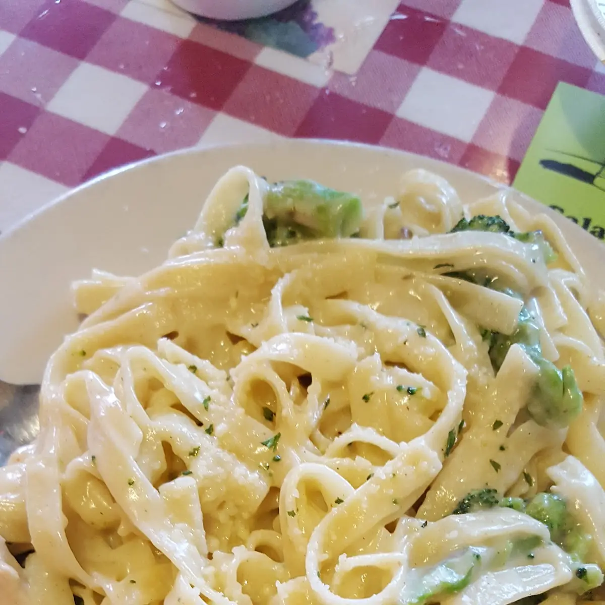 Chicken Fettuccine with Broccoli