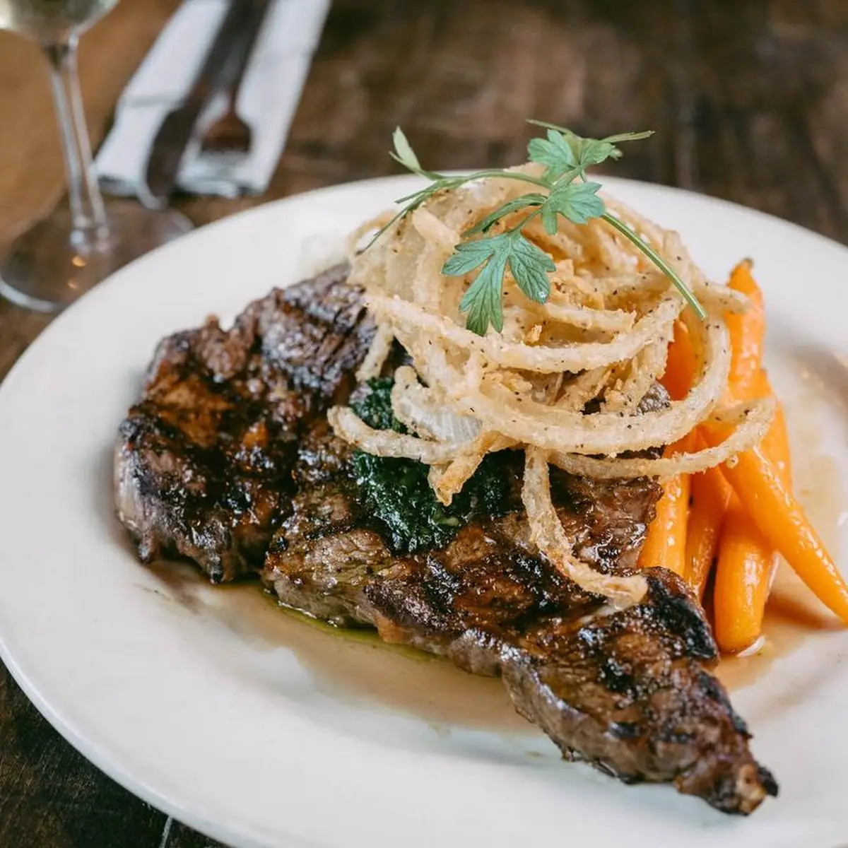 Filet with Truffle Fries