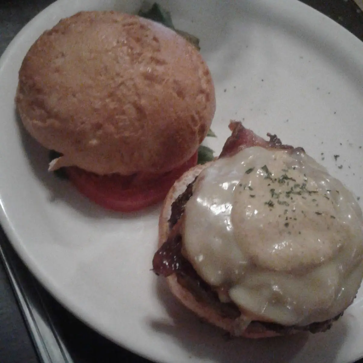 Raven Burger