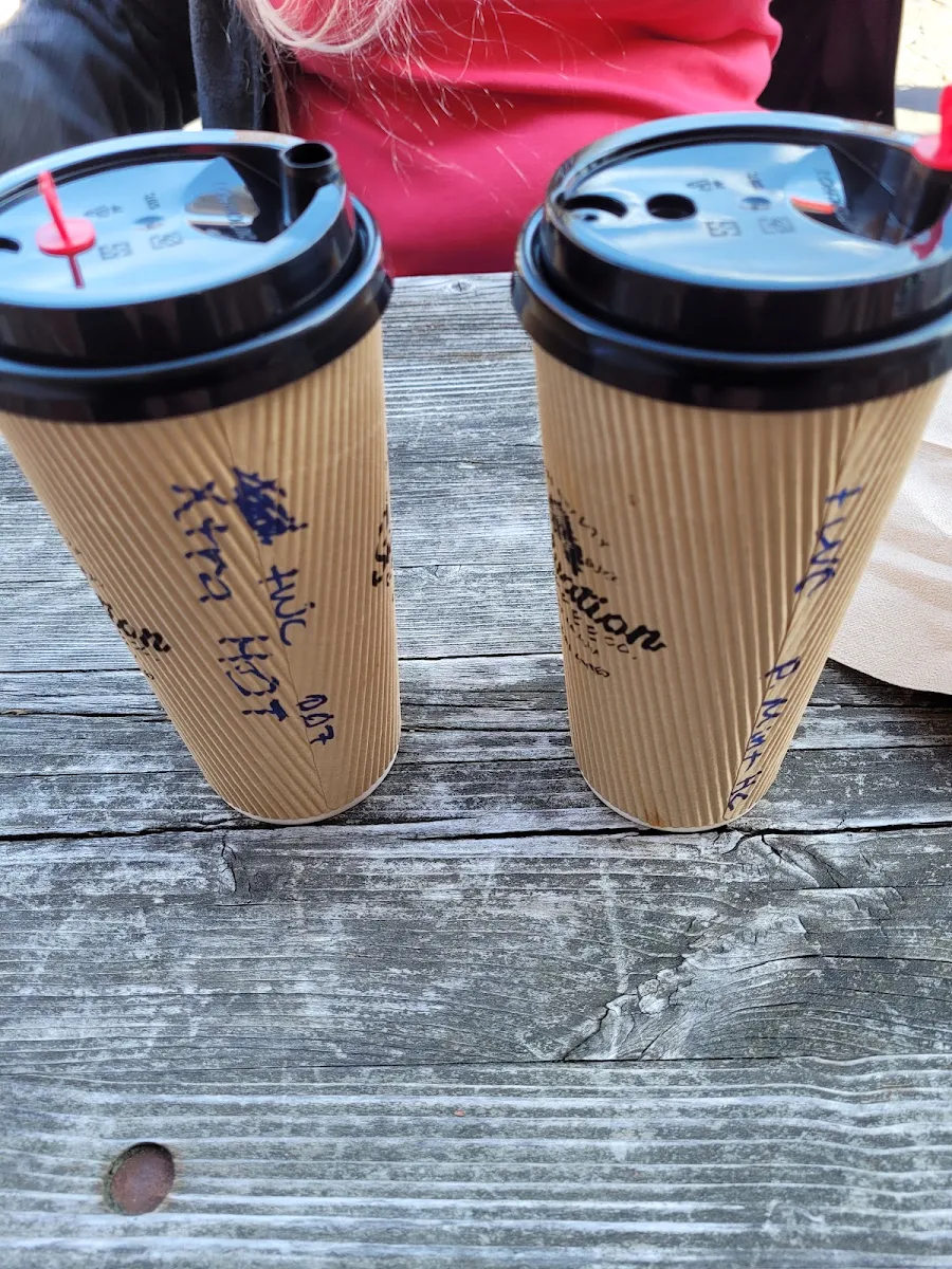 007 and Peppermint Hot Chocolate
