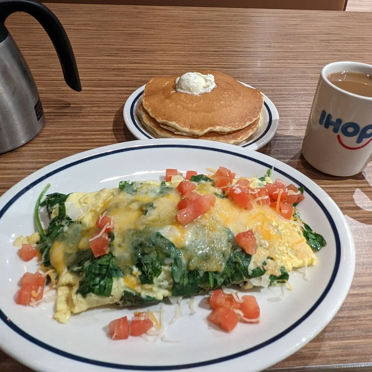 Spinach Mushroom and Cheese Omelette